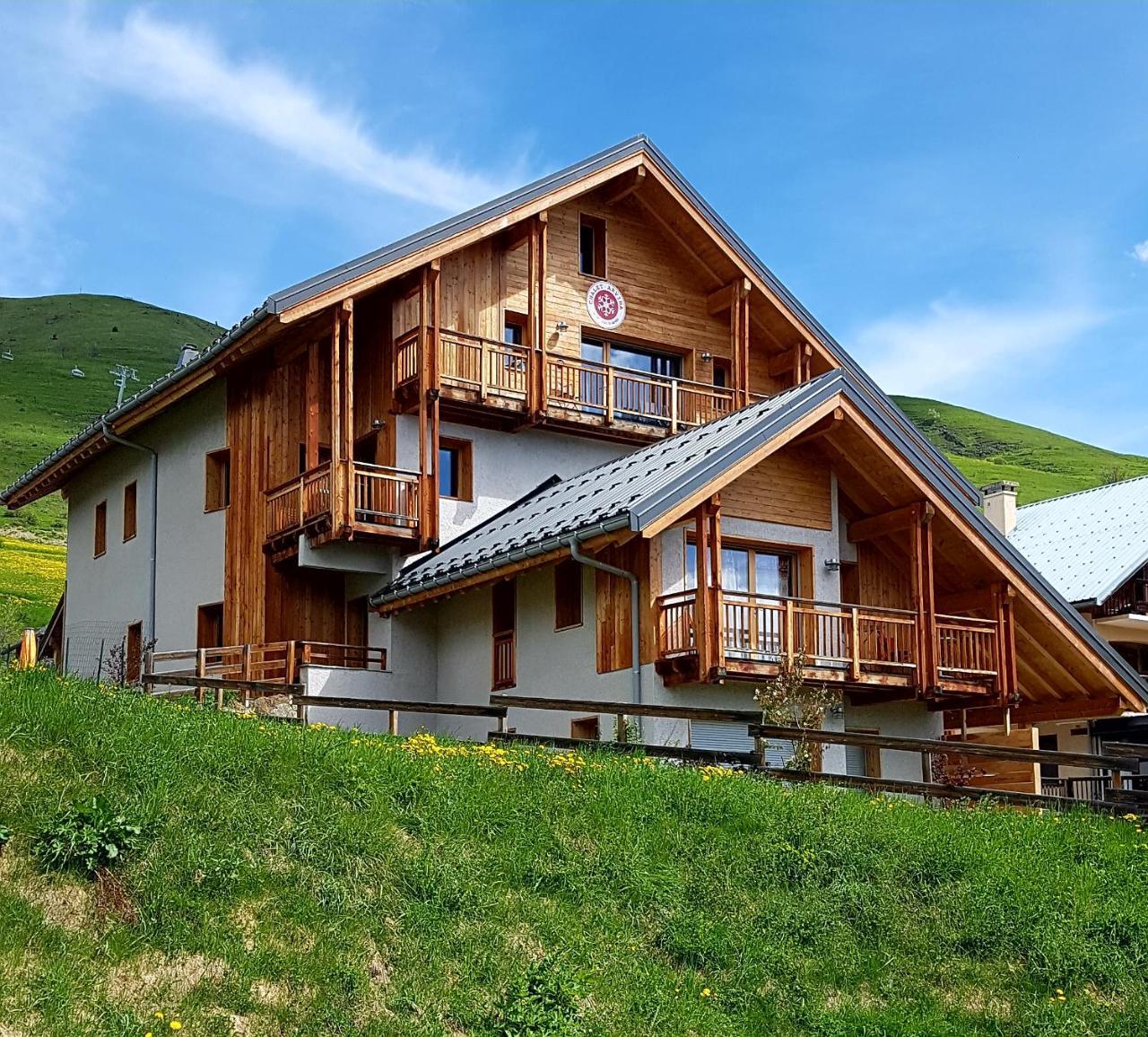 Chalet Arvina Aparthotel Сен-Жан-д'Арв Екстериор снимка